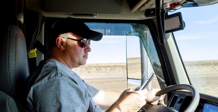 Omaha Truck Accident Lawyers | High & Younes LLC